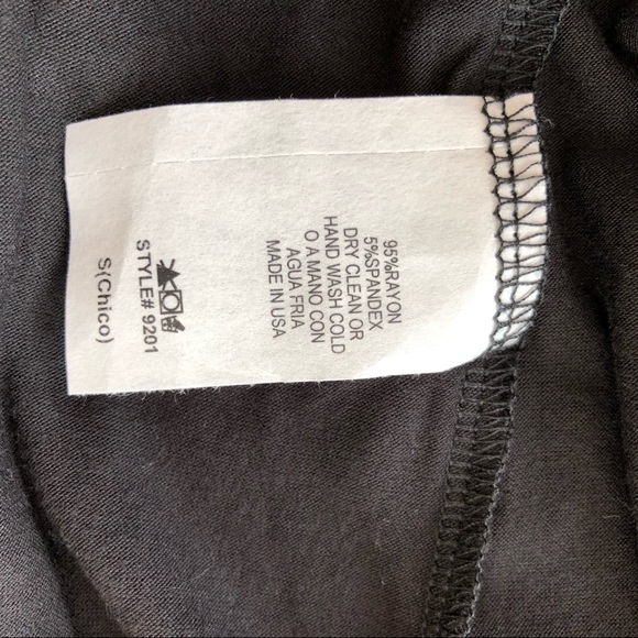 Mainstream Boutique Black Lace Sleeve Top Size S - Picture 5 of 5